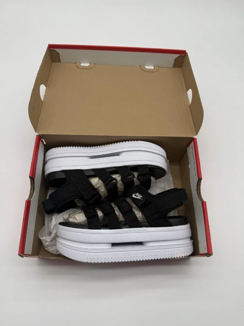 New Nike Icon Classic Sandal Women's Size 6 Black White Platform DH0224 001